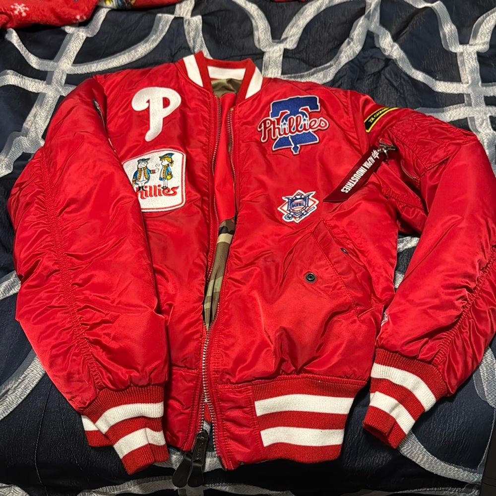 Phillies boomer jacket Sm